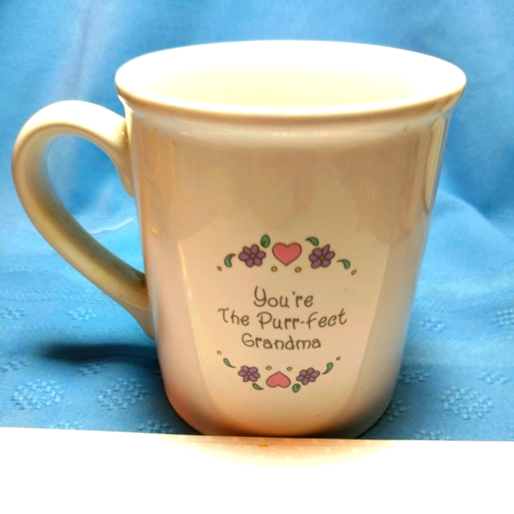 Perfect GRANDMA Coffee Mug Precious Moments 1995 Vintage